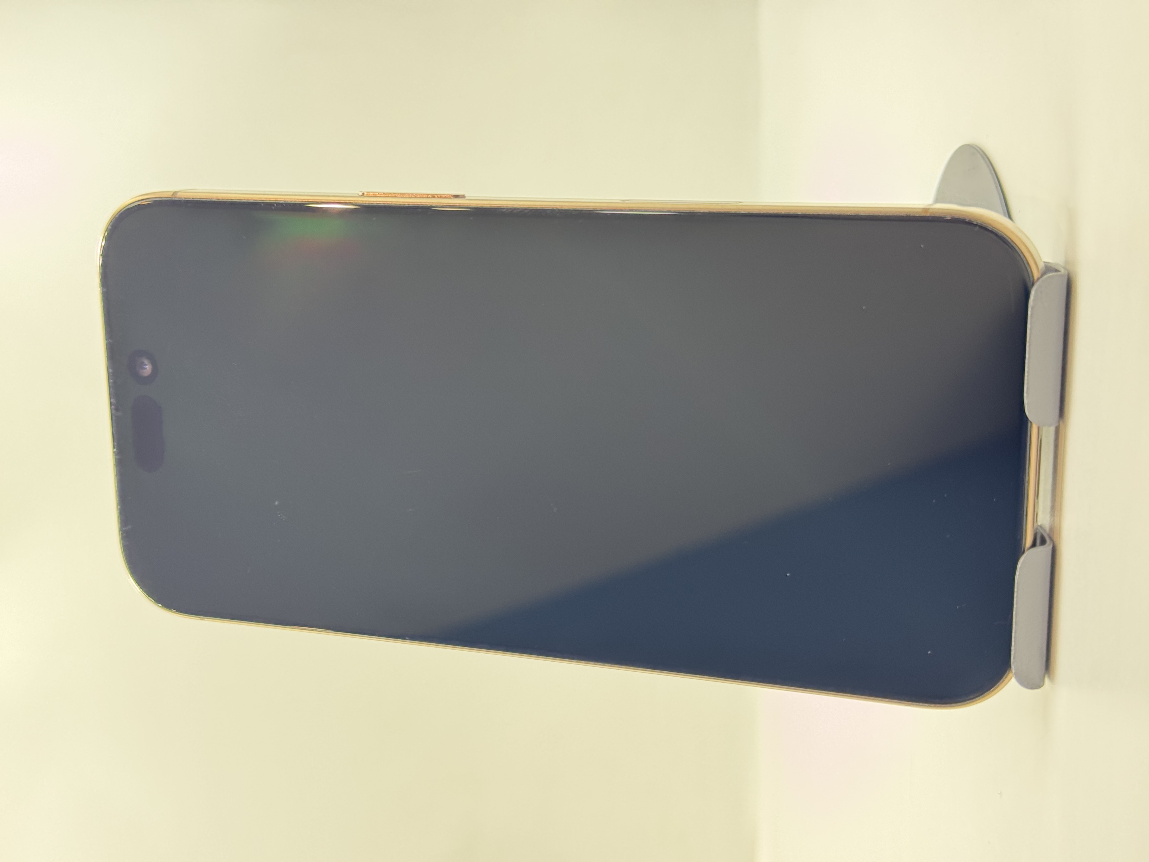 iPhone 16 Pro