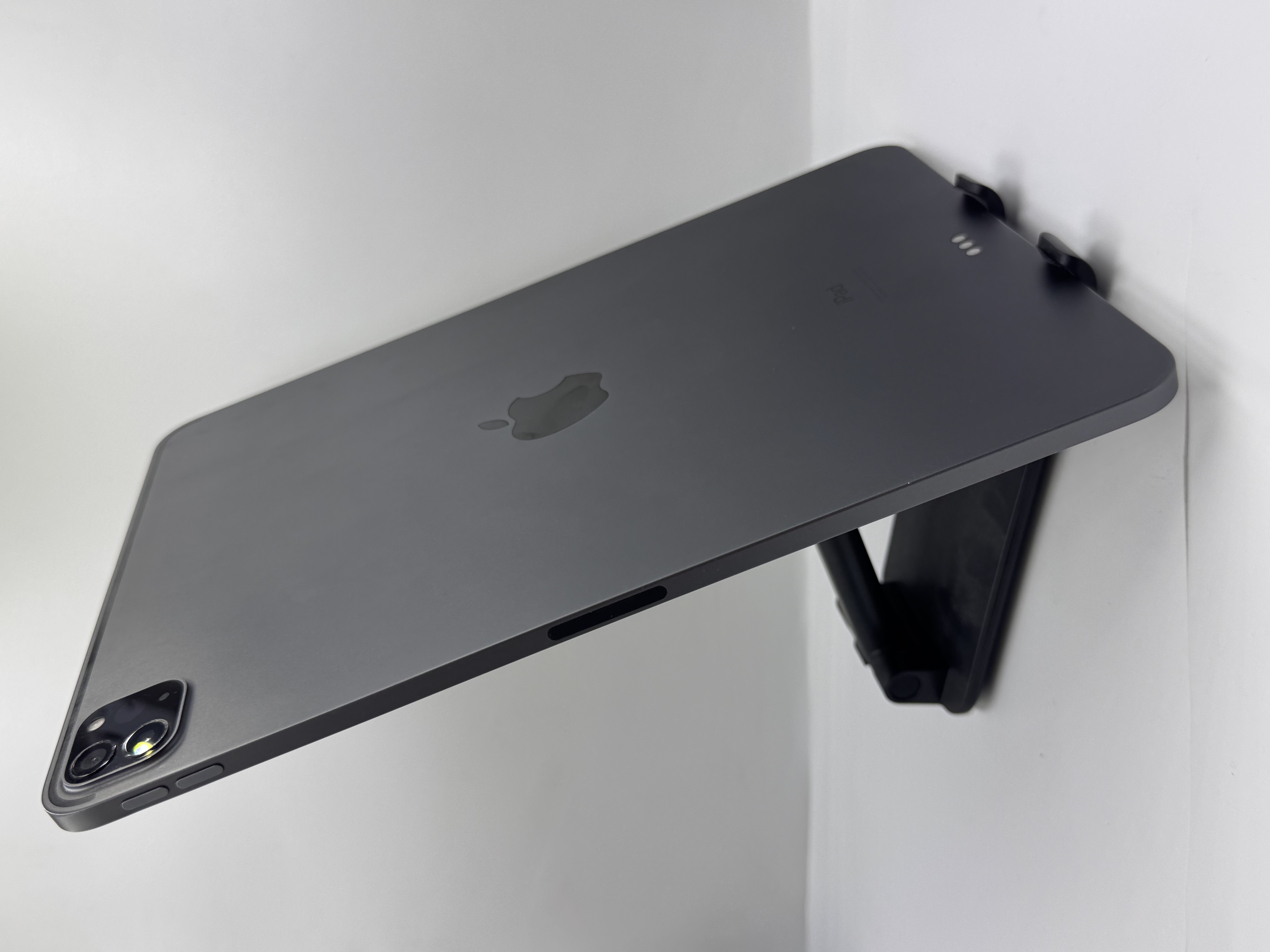 Apple iPad Pro 11-inch 3rd Gen M1