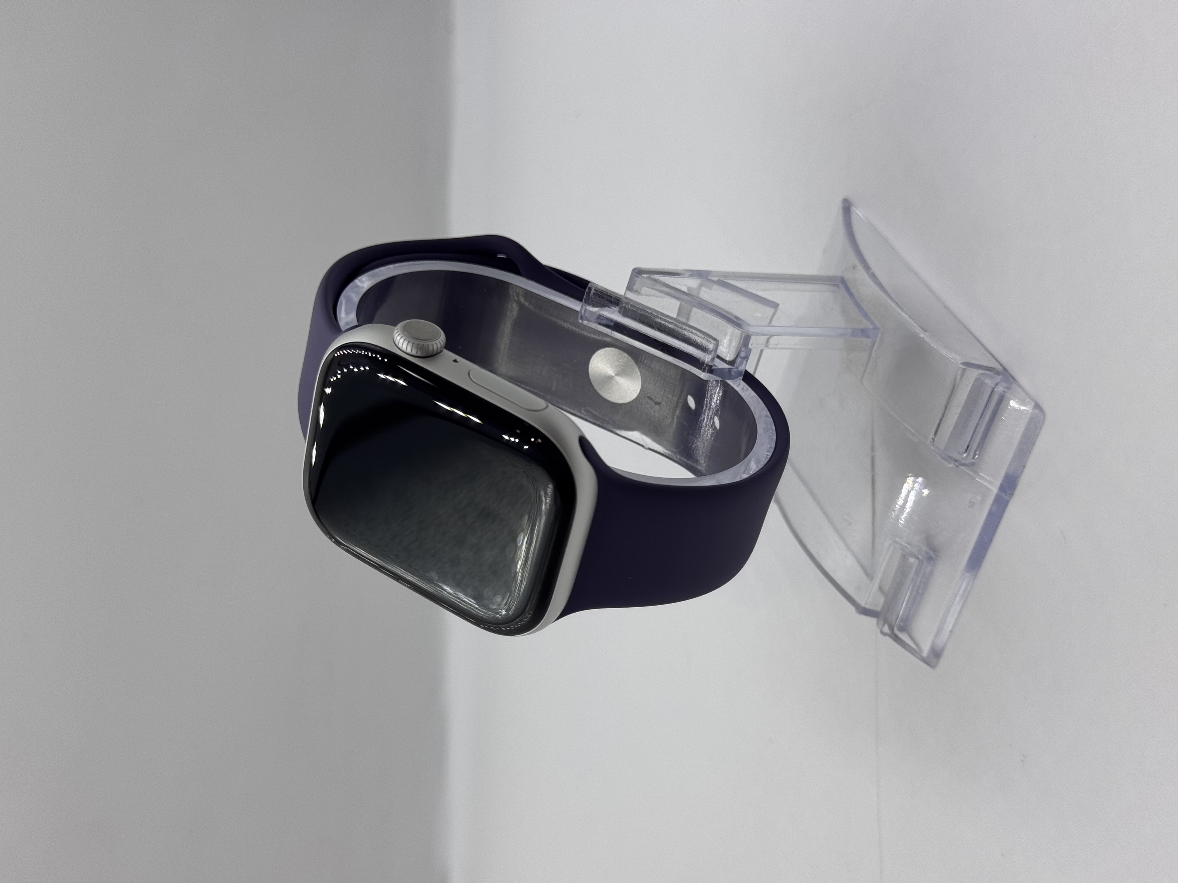 Apple iWatch 11/46